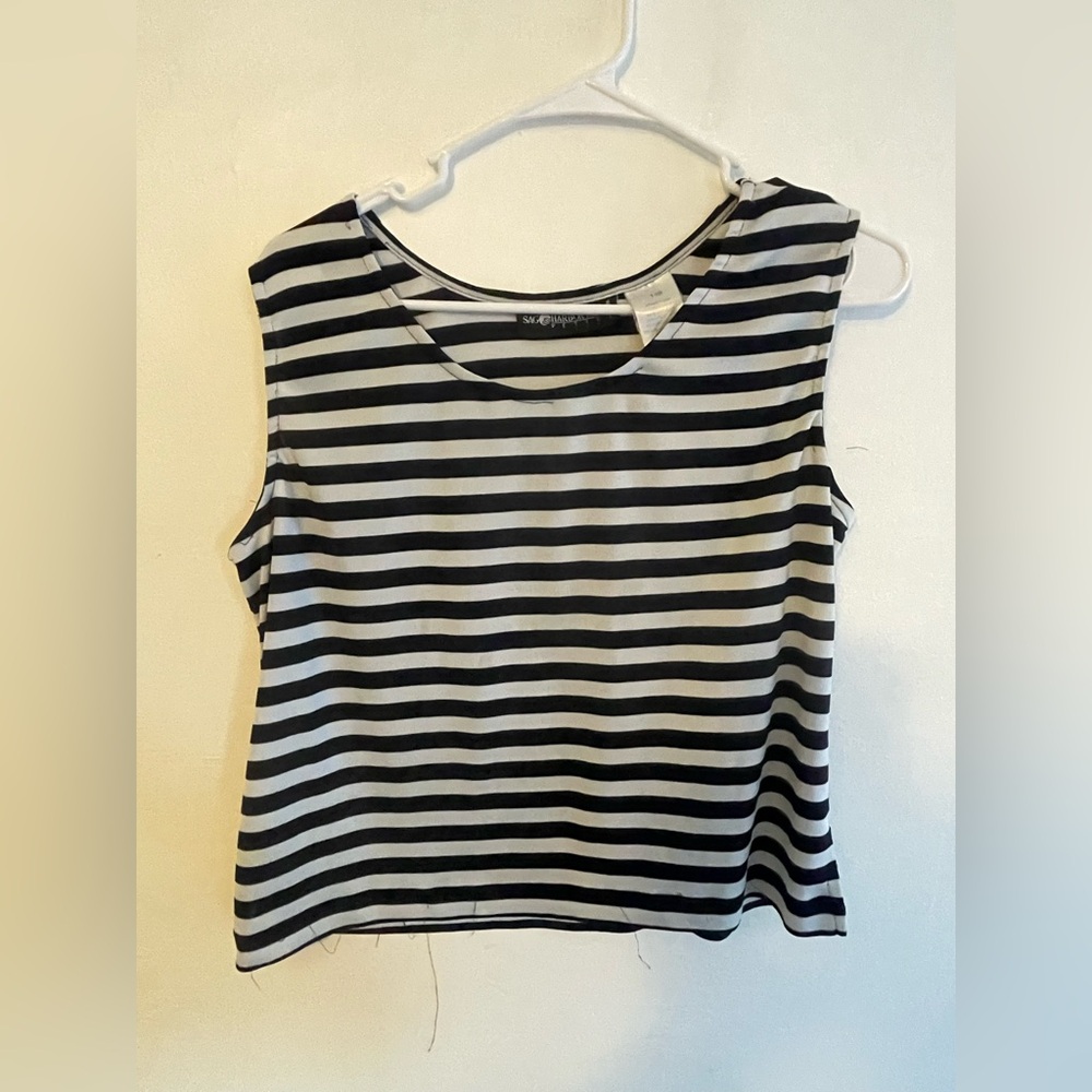 Sag Harbor Black and White Striped Tank Top